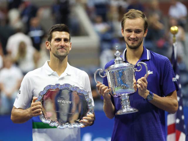 Medvedev đăng quang US Open, bất ngờ khen Djokovic vĩ đại hơn Federer & Nadal