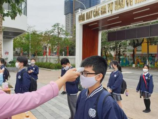 Hà Nội cân nhắc cho học sinh 'vùng xanh' quay lại trường học