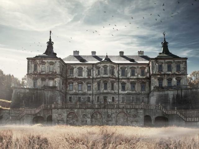 Những bức ảnh hiếm hoi của các cung điện bị bỏ hoang trên khắp thế giới