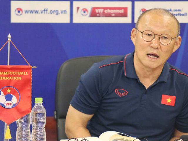 Trực tiếp họp báo ĐT Việt Nam - Malaysia: Thầy Park nói đối thủ mạnh hơn AFF Cup