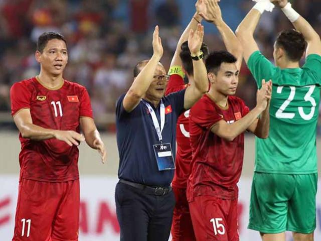Bức ảnh siêu ”độc” về ĐT Việt Nam sau chiến thắng trước Malaysia