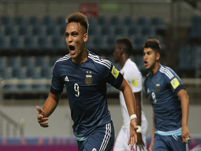 Trực tiếp bóng đá Ecuador - Argentina: Đội khách nhân ba cách biệt