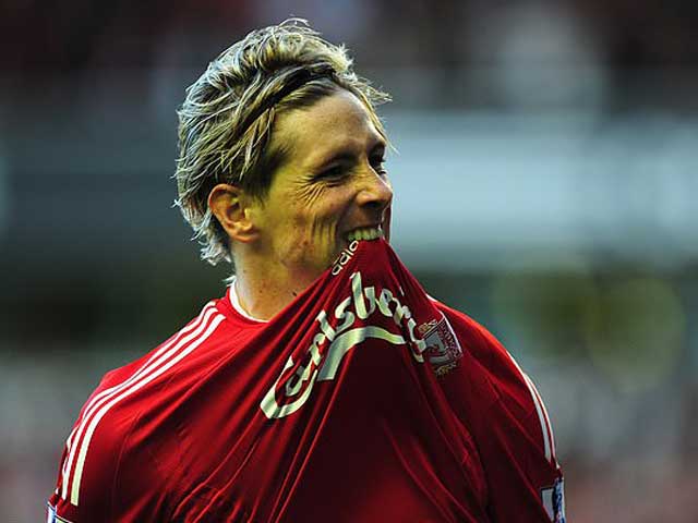 Liverpool đón Torres trở lại Anfield, hàng thủ lâm nguy vì Van Dijk mất “cạ cứng”