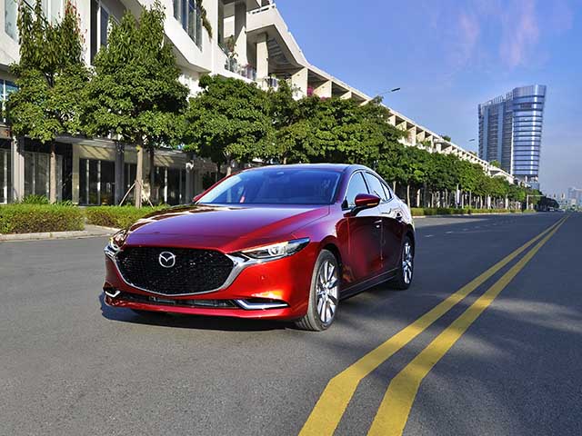 Cận cảnh Mazda3 thế hệ mới bản sedan vừa ra mắt, giá từ 719 triệu đồng