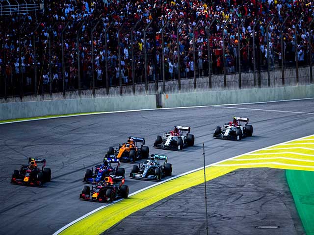 Đua xe F1: Thế hệ trẻ lên ngôi, Red Bull vươn tầm ”vũ trụ”