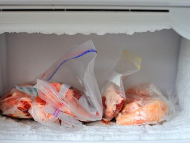 Thực phẩm để trong tủ lạnh vẫn có thể nhiễm độc tố