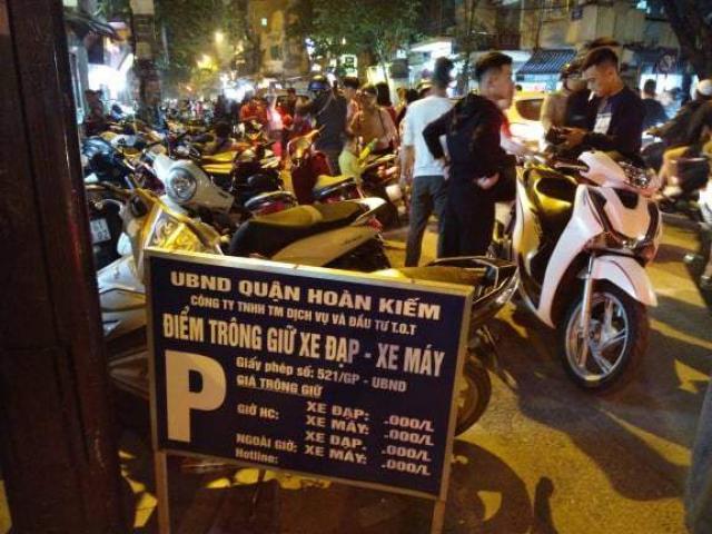 Hà Nội: Cảnh sát hoá trang xử phạt bãi xe “chặt chém”, nâng giá đêm Noel