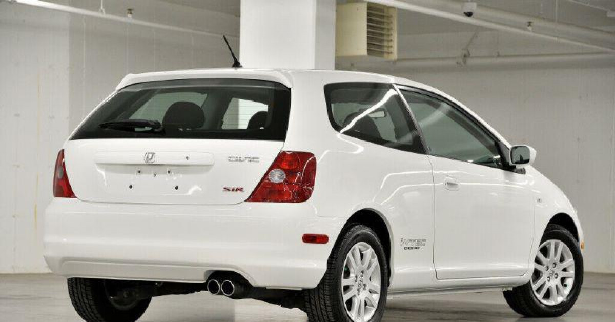 Vì sao Honda Civic đời 2003 đắt ngang đời 2021?