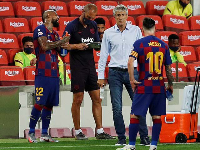 SỐC hậu trường Barca: HLV Setien mất ghế vì ”liều mạng” nói câu này với Messi