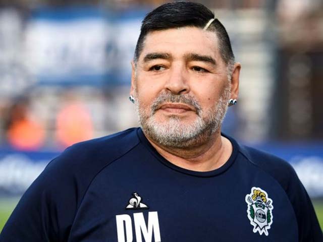 “Cậu bé vàng” Maradona nhập viện gấp vì xuất huyết não, tình trạng giờ ra sao?