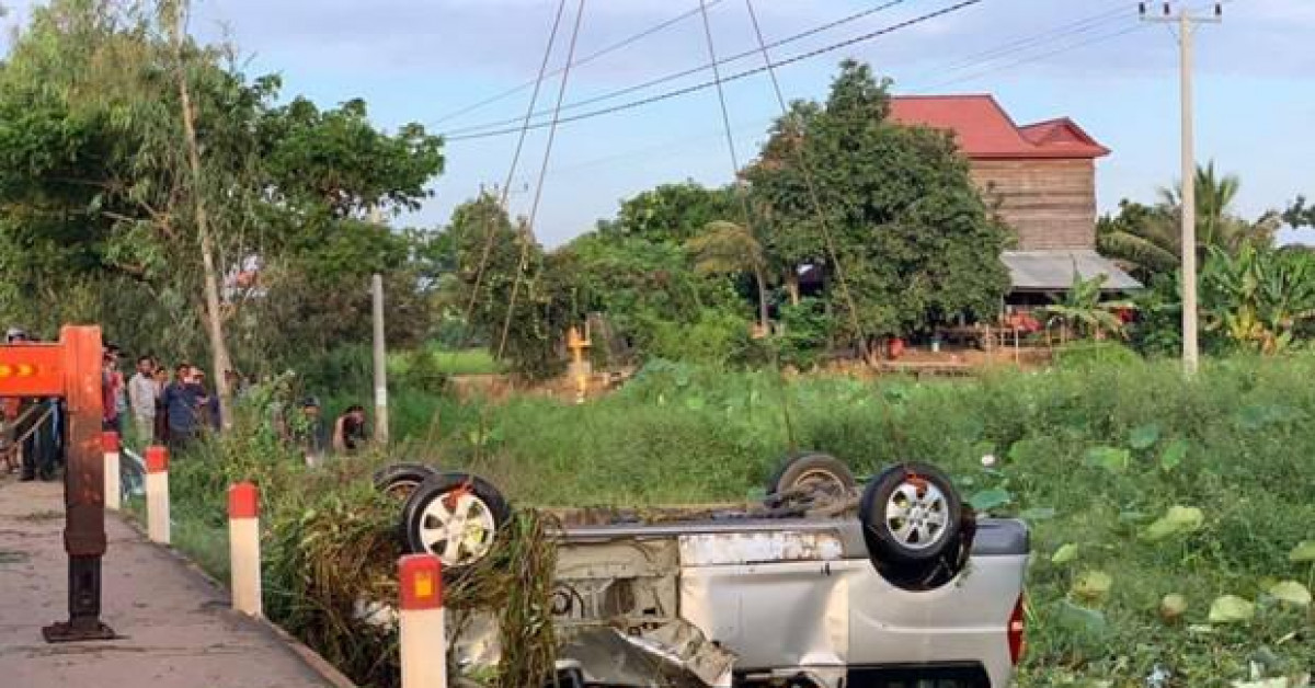 Xe gặp nạn ở Campuchia, 6 người Việt thiệt mạng