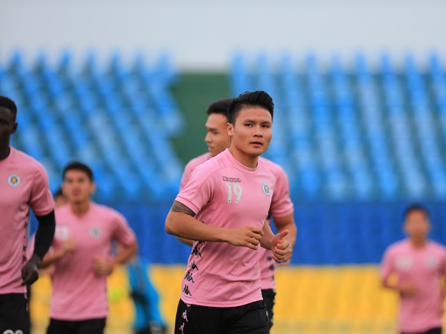 Quảng Ninh có buông để giúp Hà Nội FC nhà bầu Hiển vô địch?