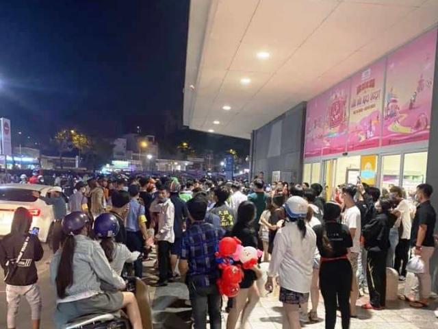 Nguyên nhân bảo vệ và nhóm người bán hàng đa cấp đánh nhau trước Aeon Mall Tân Phú