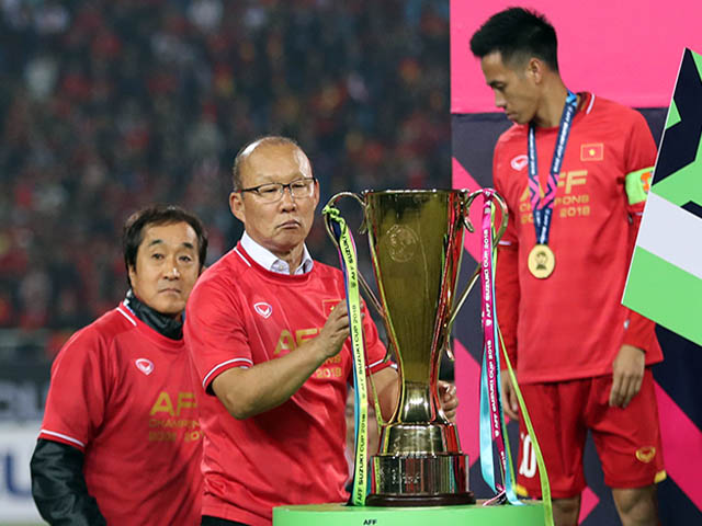 World Cup & AFF Cup đổi lịch chóng mặt, thầy Park có kịp trở tay?