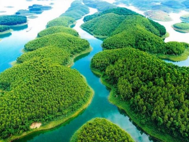 Hồ nào ở Yên Bái được ví như “Hạ Long trên cạn”