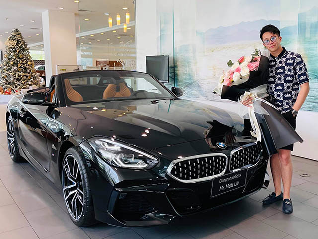 Bạn trai Hoa hậu Hương Giang tậu BMW Z4 2020 giá gần 3 tỷ đồng
