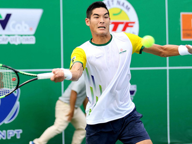 Tay vợt Việt kiều Thái Sơn Kwiatkowski thắng sốc cựu số 10 thế giới