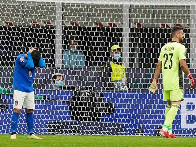 Italia thua Tây Ban Nha: Mất ”chức vô địch thế giới”, giúp Argentina giữ kỷ lục bất bại mới