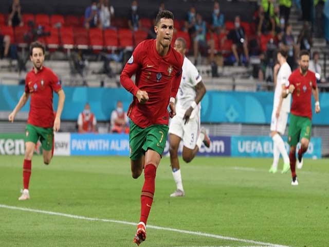 Soi trận HOT hôm nay: Ronaldo mơ nối dài kỷ lục với Bồ Đào Nha, ĐT Anh ra oai