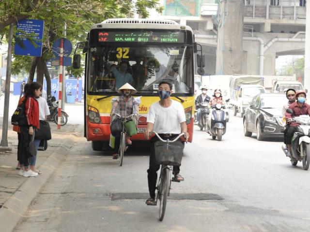 Hà Nội chính thức cho phép xe buýt và một loạt phương tiện vận chuyển hành khách hoạt động trở lại
