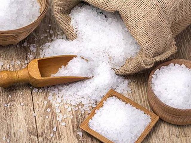 Loại muối Việt Nam rẻ như bèo, ở nước ngoài coi là ”của hiếm”