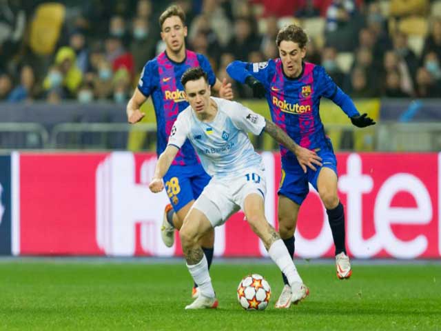 Video bóng đá Dynamo Kiev - Barcelona: ”Thần đồng” chói sáng, bứt phá ngoạn mục (Cúp C1)