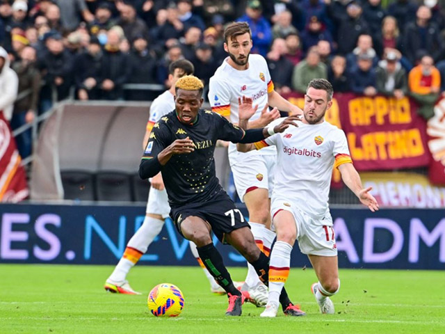 Kết quả bóng đá Venezia - AS Roma: Rượt đuổi 5 bàn, cay đắng Mourinho (Vòng 12 Serie A)