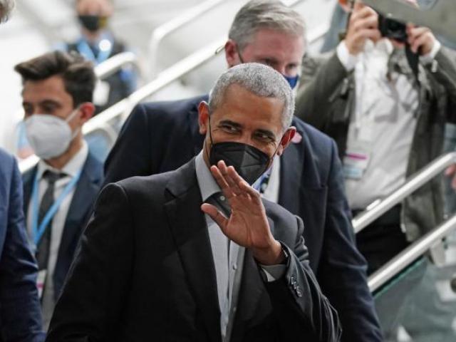 Ông Obama tái xuất bất thường ở vũ đài chính trị ”nóng” nhất thế giới