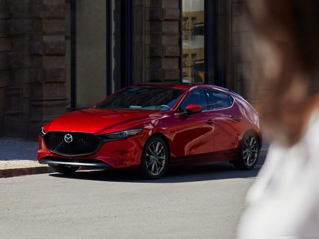 Giá xe Mazda3 tháng 12/2021, giảm 50% lệ phí trước bạ và ưu đãi lên đến 60 triệu đồng