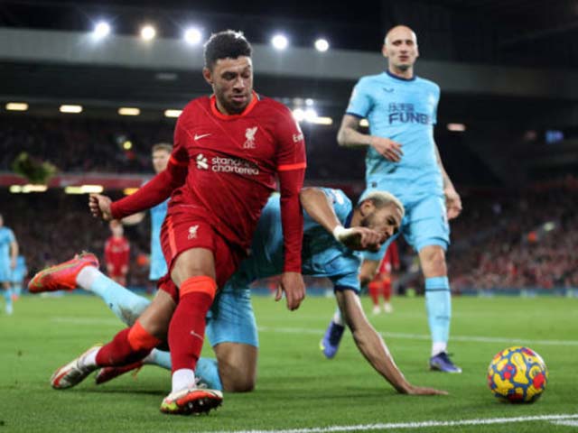 Video bóng đá Liverpool - Newcastle: Phủ đầu gây sốc, siêu phẩm định đoạt (Vòng 17 Ngoại hạng Anh)