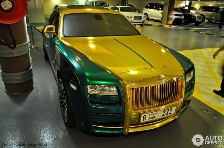 Ngây ngất trước Rolls-Royce Ghost tông vàng-xanh lá - 6