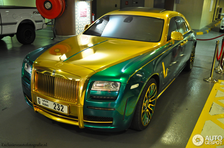 Ngây ngất trước Rolls-Royce Ghost tông vàng-xanh lá - 10