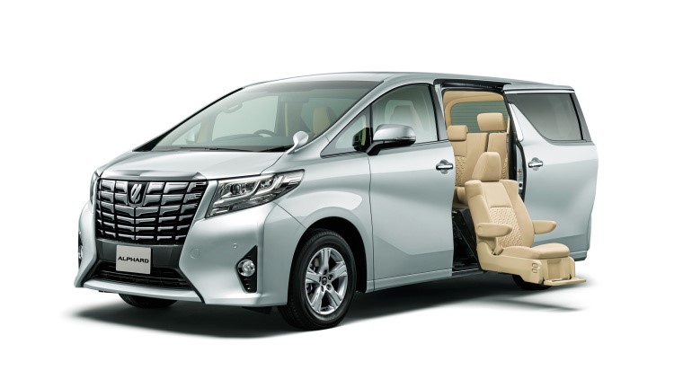 Toyota tung cặp Minivan “mê hoặc” người mua - 8