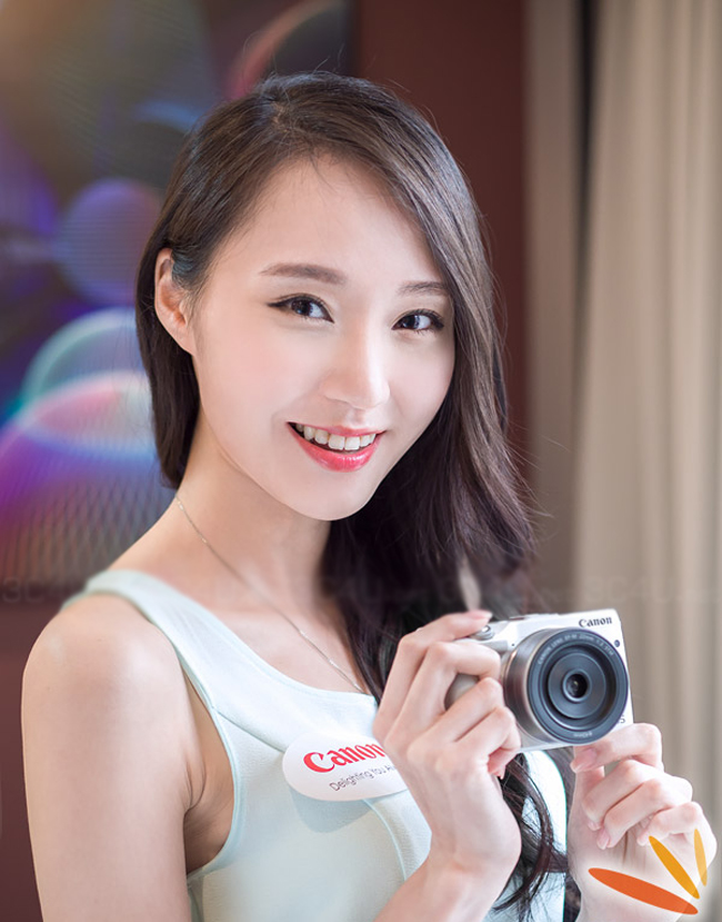 Vẻ đẹp tinh khiết bên chiếc Canon EOS M3