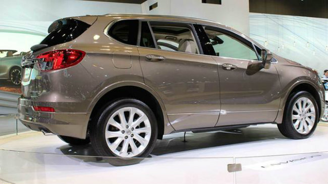 Buick Envision 2016.