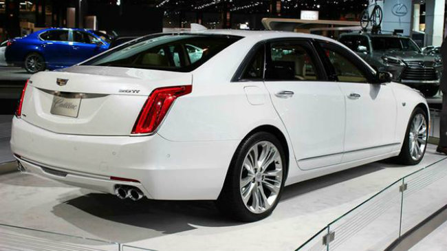 Cadillac CT6.