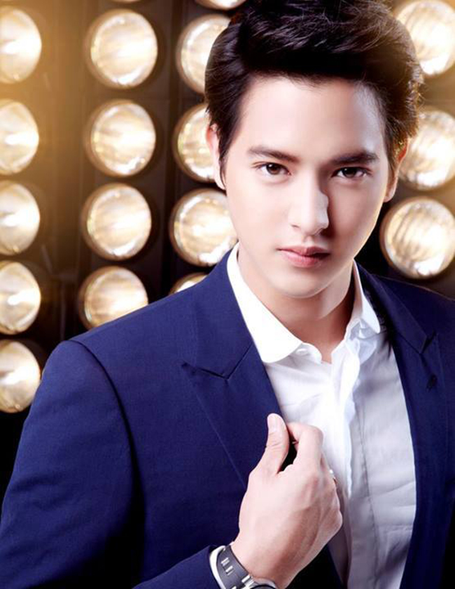 Mỹ nam James Jirayu có tài khoản mạng xã hội với 2,8 triệu người theo dõi.