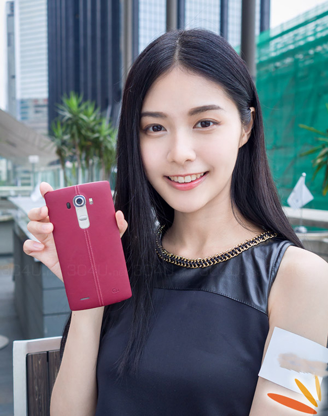 LG G4 được trang bị màn hình 5.5 inch Quad HD &#40;2560 × 1440 pixel&#41; đây là điểm nổi bật đáng ghi nhận nhất mà LG mang tới cho chiếc smartphone này, với một đường cong rất nhẹ.