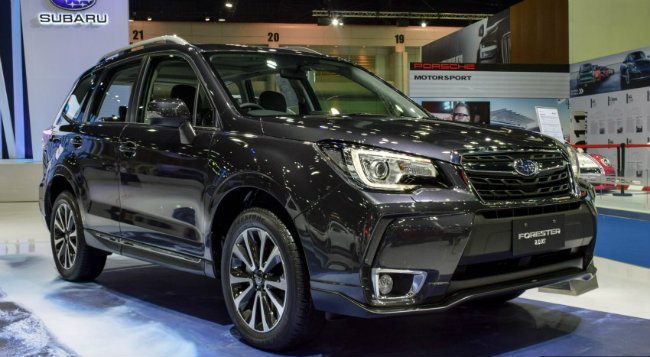 Subaru Forester 2.0 XT xuất hiện tại 2016 Bangkok Motor Show ở Thái Lan. Đây là phiên bản dành cho các nước ở Đông Nam Á, gồm có Việt Nam.