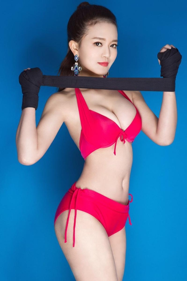 Hot girl boxing sinh ngày 22.4.1993 tại Hồ Nam, Trung Quốc.
L