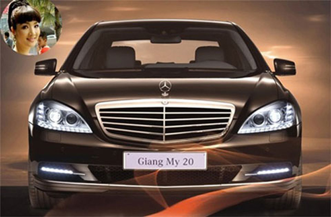 Mercedes là thương hiệu ô tô mà hoa hậu Giáng My rất yêu thích khi ít nhất cô đã có 2 chiếc xe mang thương hiệu này.