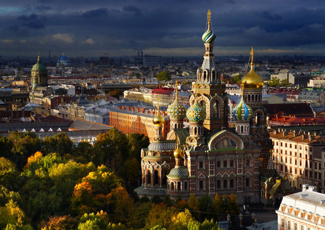 Buổi sáng mùa thu ở nhà thờ Spilt Bloo, Saint Petersburg, Nga.&nbsp;