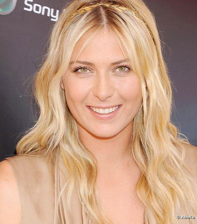 Cận cảnh khuôn mặt khả ái của Maria Sharapova.&nbsp;