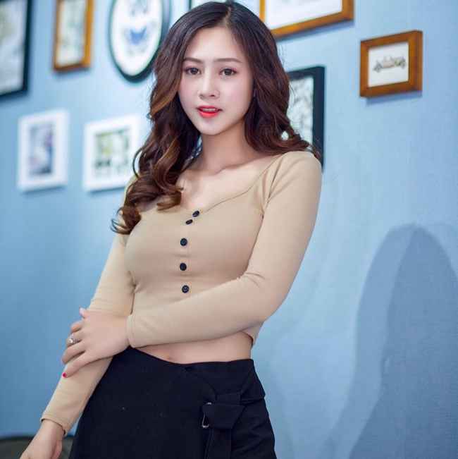 Cận cảnh vẻ đẹp của mỹ nữ sexy nhất “Kem Xôi”.