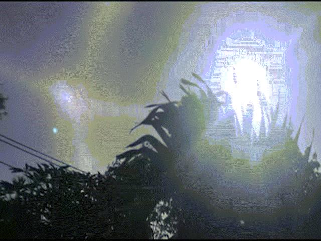 Clip: Xuất hiện quầng sáng kỳ lạ quanh mặt trời ở Gia Lai