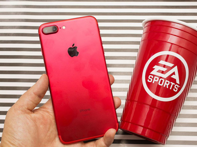 HOT: Đập hộp iPhone 7 Plus màu đỏ rực vừa ra mắt