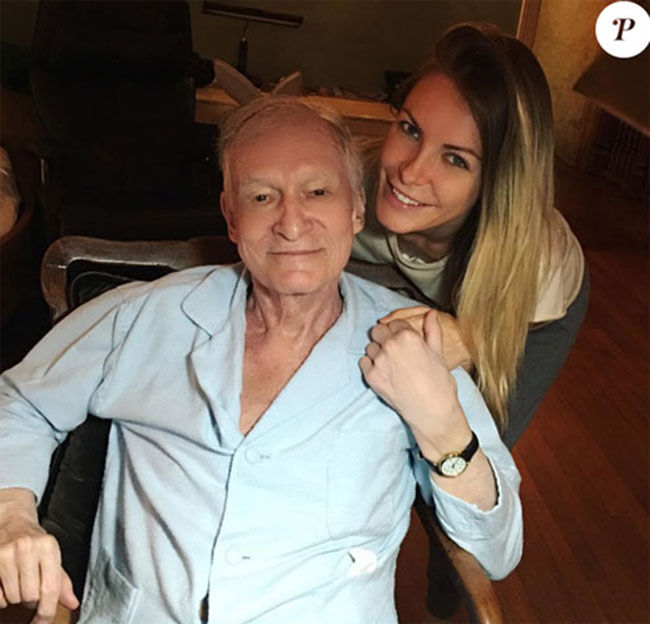 Chuyện tình của tỷ phú – ông chủ Playboy Hugh Hefner với “bom sex” Crystal Harris cũng từng khiến nhiều người chú ý và ngả mũ thán phục.