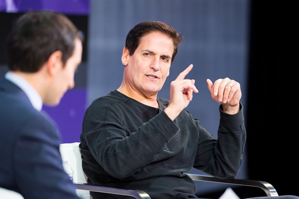 &#34;Nằm lòng&#34; 3 bí quyết của tỷ phú Mark Cuban để luôn &#34;rủng rỉnh&#34; tiền trong năm mới - 2