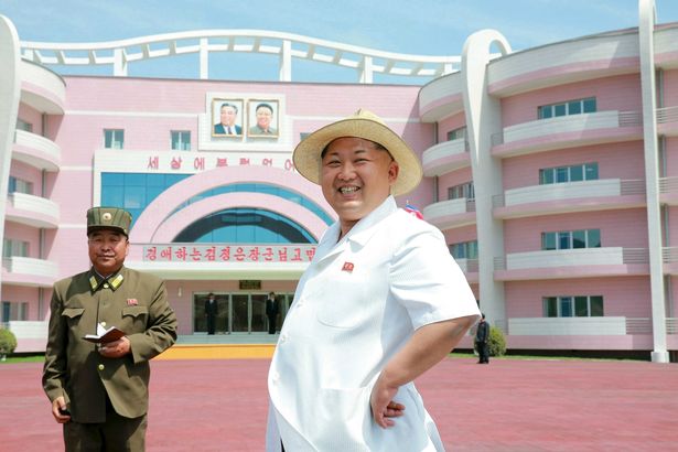 Soi diện mạo đổi khác của Kim Jong-un khi “dọa Mỹ” dịp đầu năm - 4