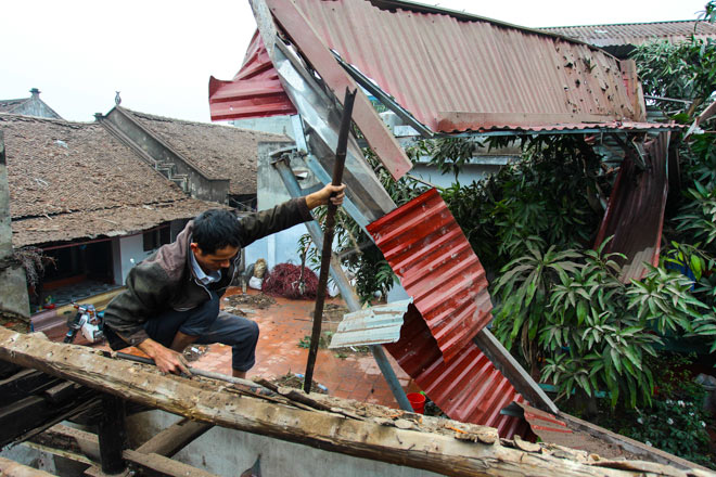 Trở về sau vụ nổ ở Bắc Ninh, người dân bần thần nhìn xóm làng &#34;nát vụn” - 6